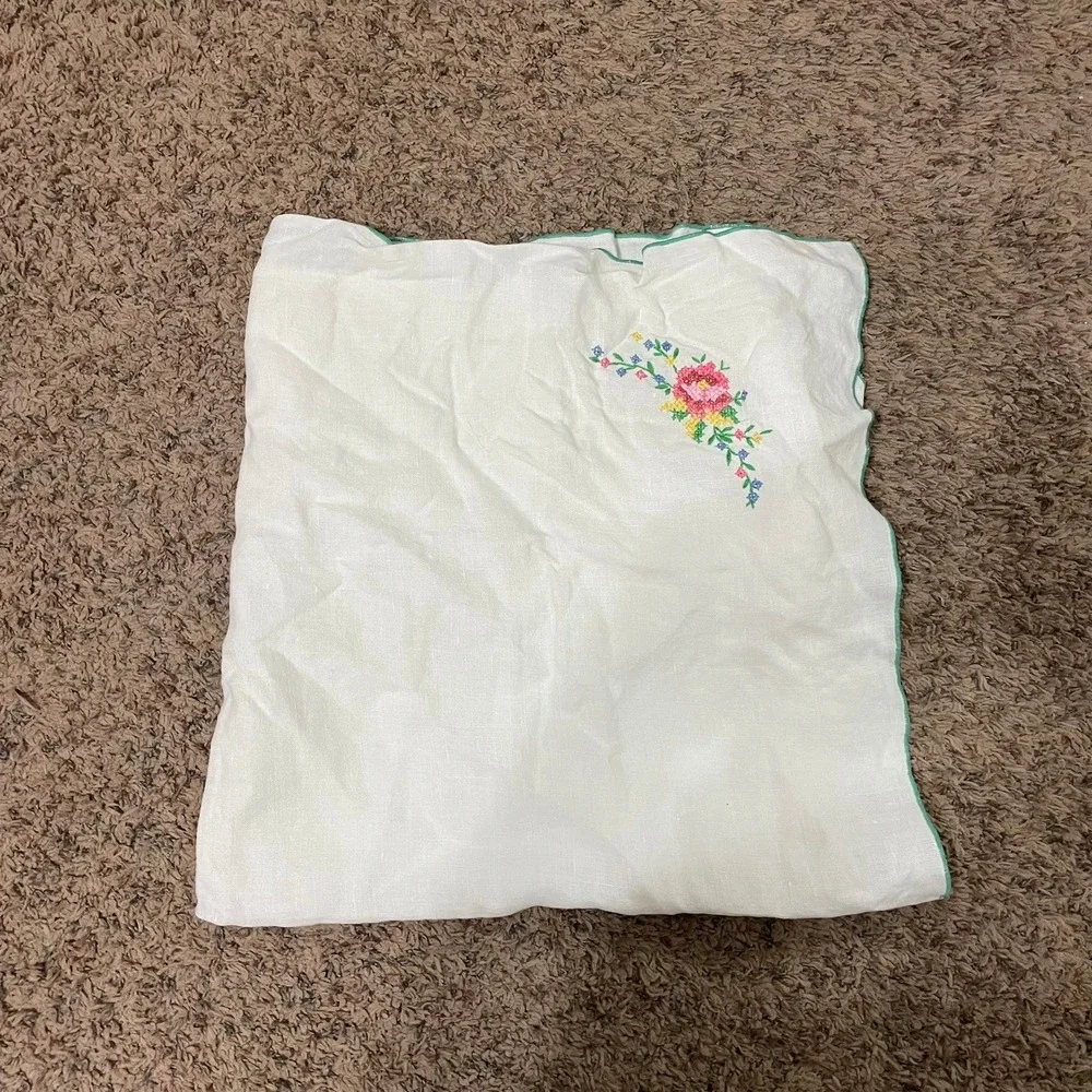 Vintage Embroidered Linen Tablecloth Floral Green Trim Kitchen‎ Dining